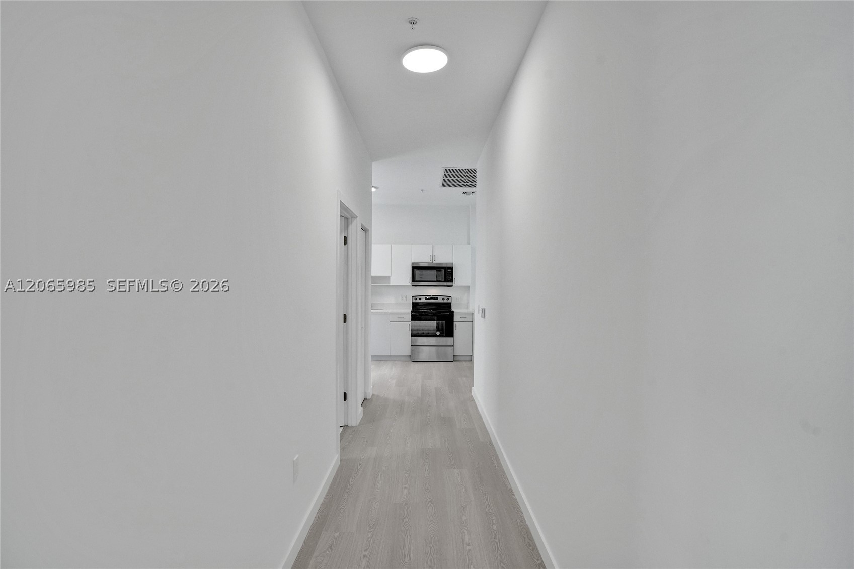1567 NW 1st St #14, Miami FL 33125
