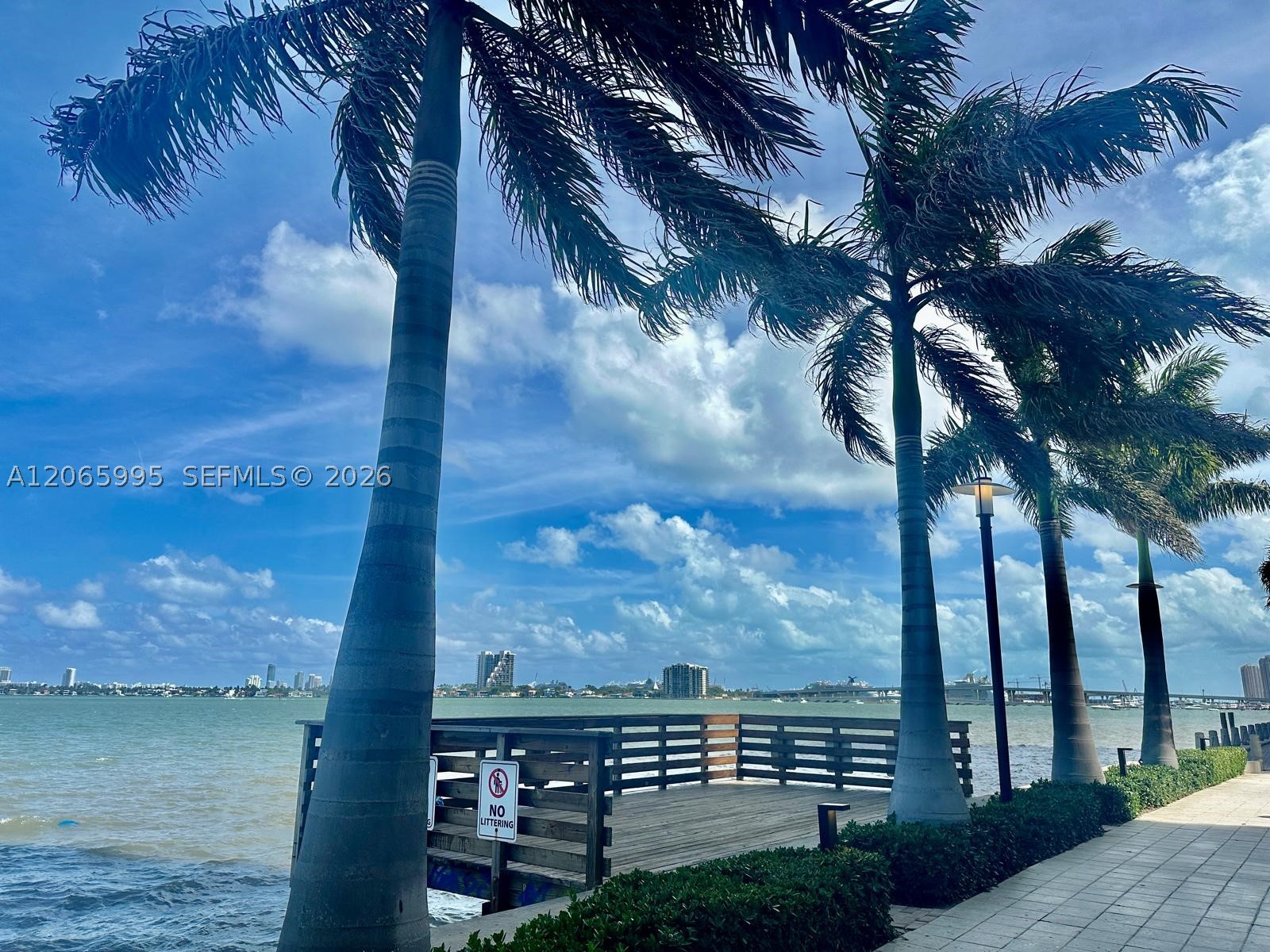 601 NE 23rd St #PH02, Miami FL 33137