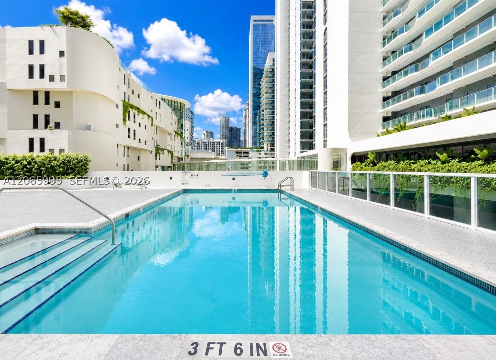 601 NE 23rd St #PH02, Miami FL 33137