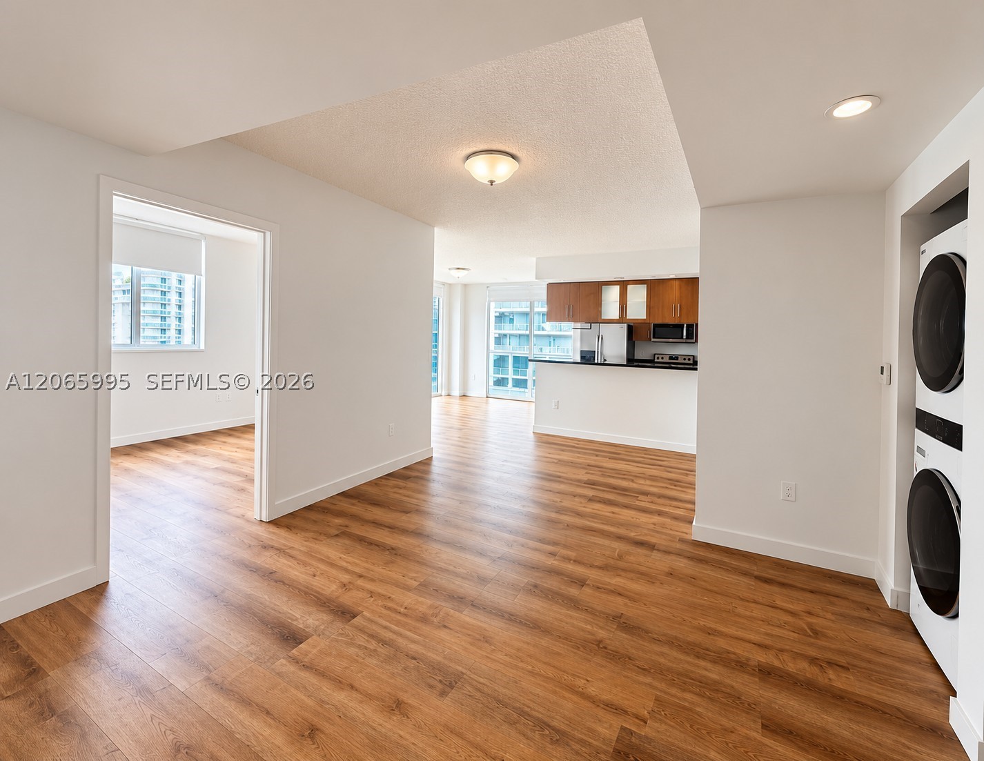 601 NE 23rd St #PH02, Miami FL 33137