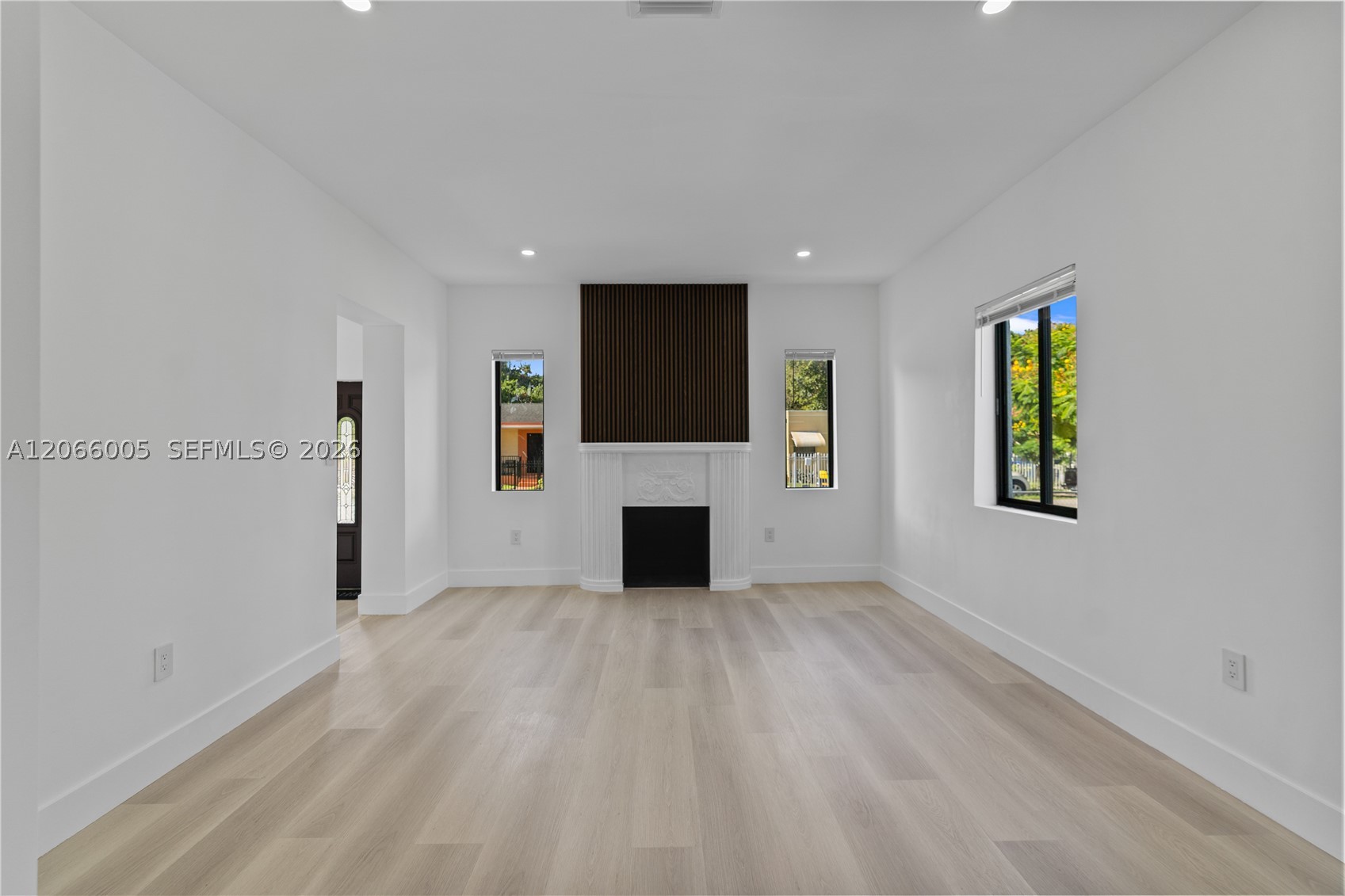 1771 NW 48th St, Miami FL 33142