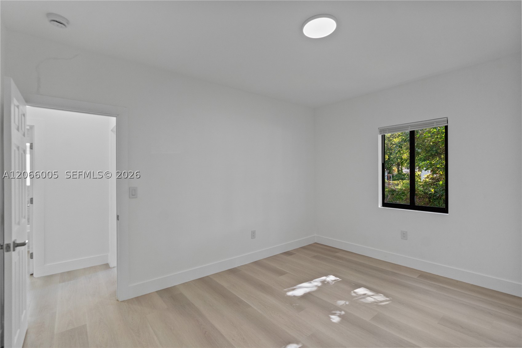 1771 NW 48th St, Miami FL 33142