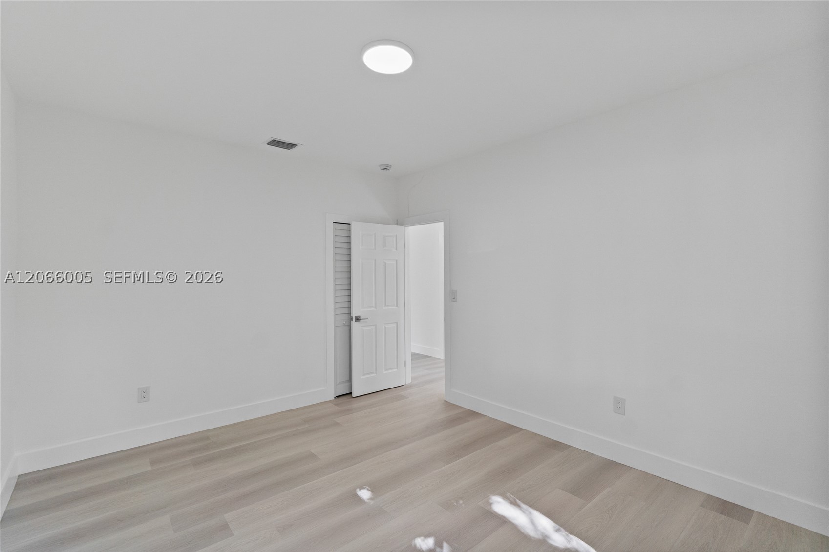 1771 NW 48th St, Miami FL 33142