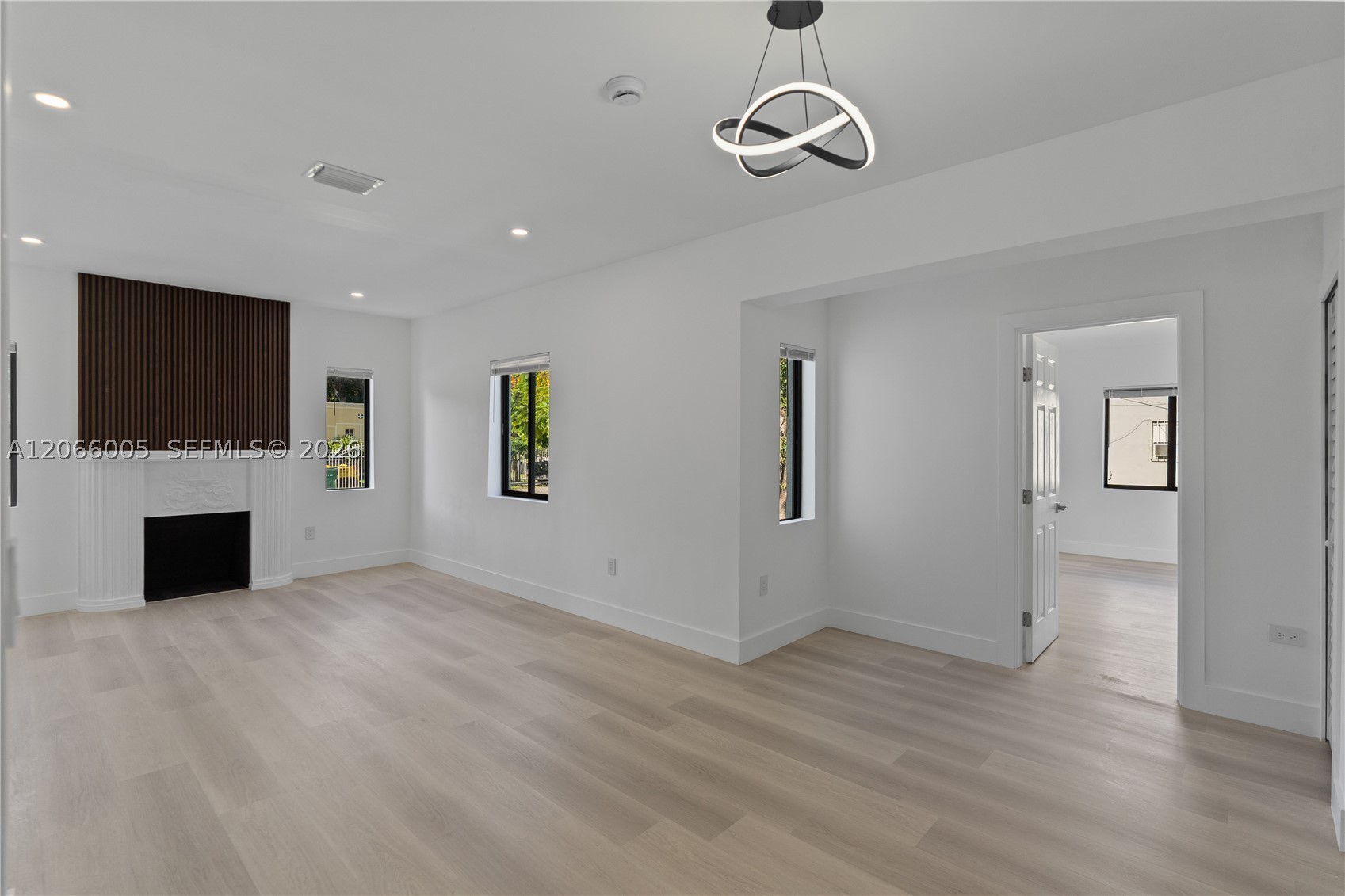 1771 NW 48th St, Miami FL 33142