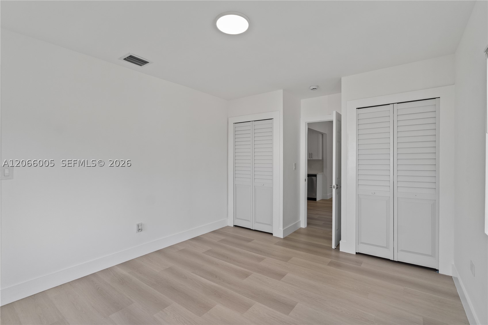 1771 NW 48th St, Miami FL 33142