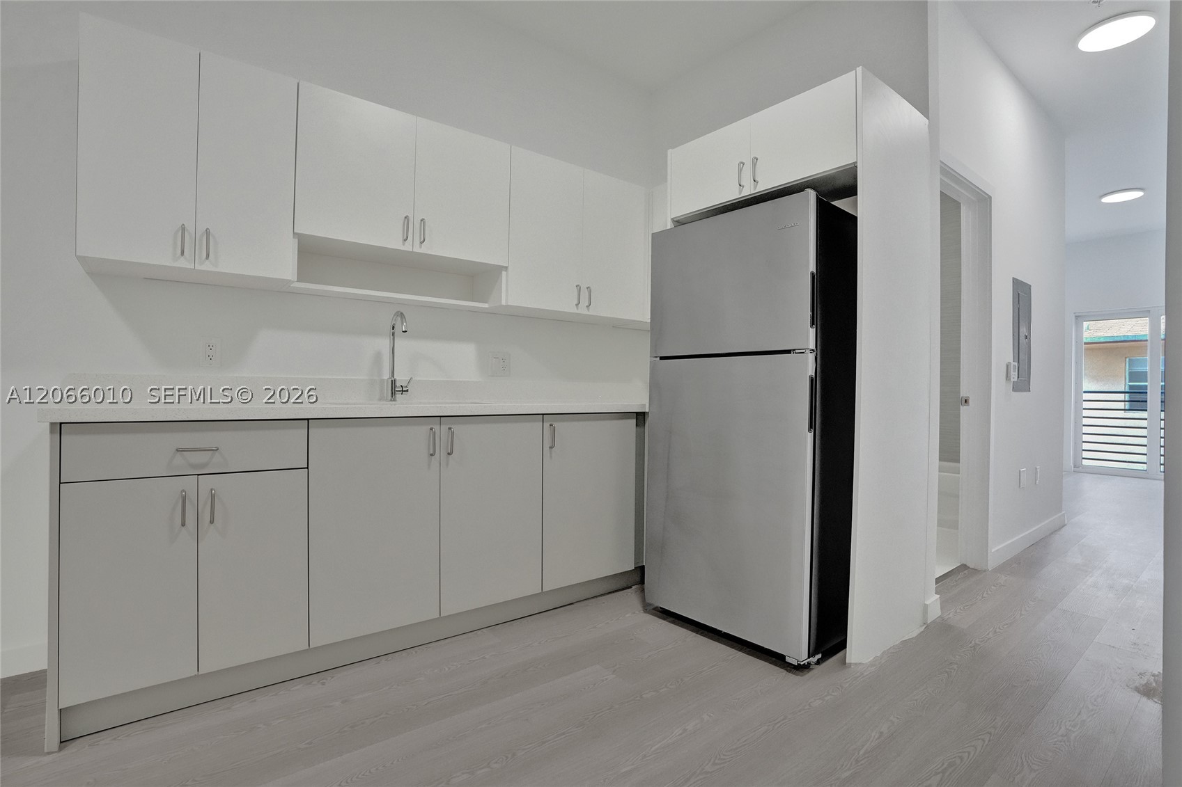 1567 NW 1st St #10, Miami FL 33125