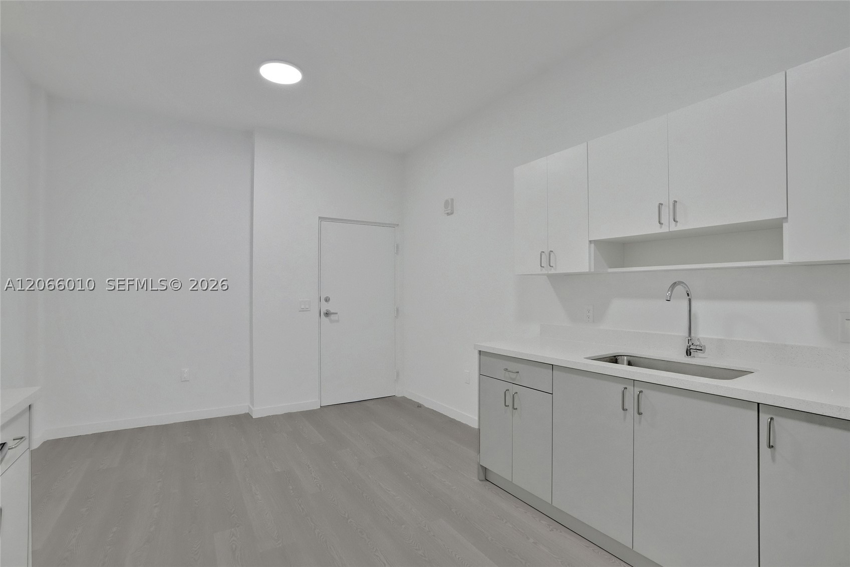 1567 NW 1st St #10, Miami FL 33125