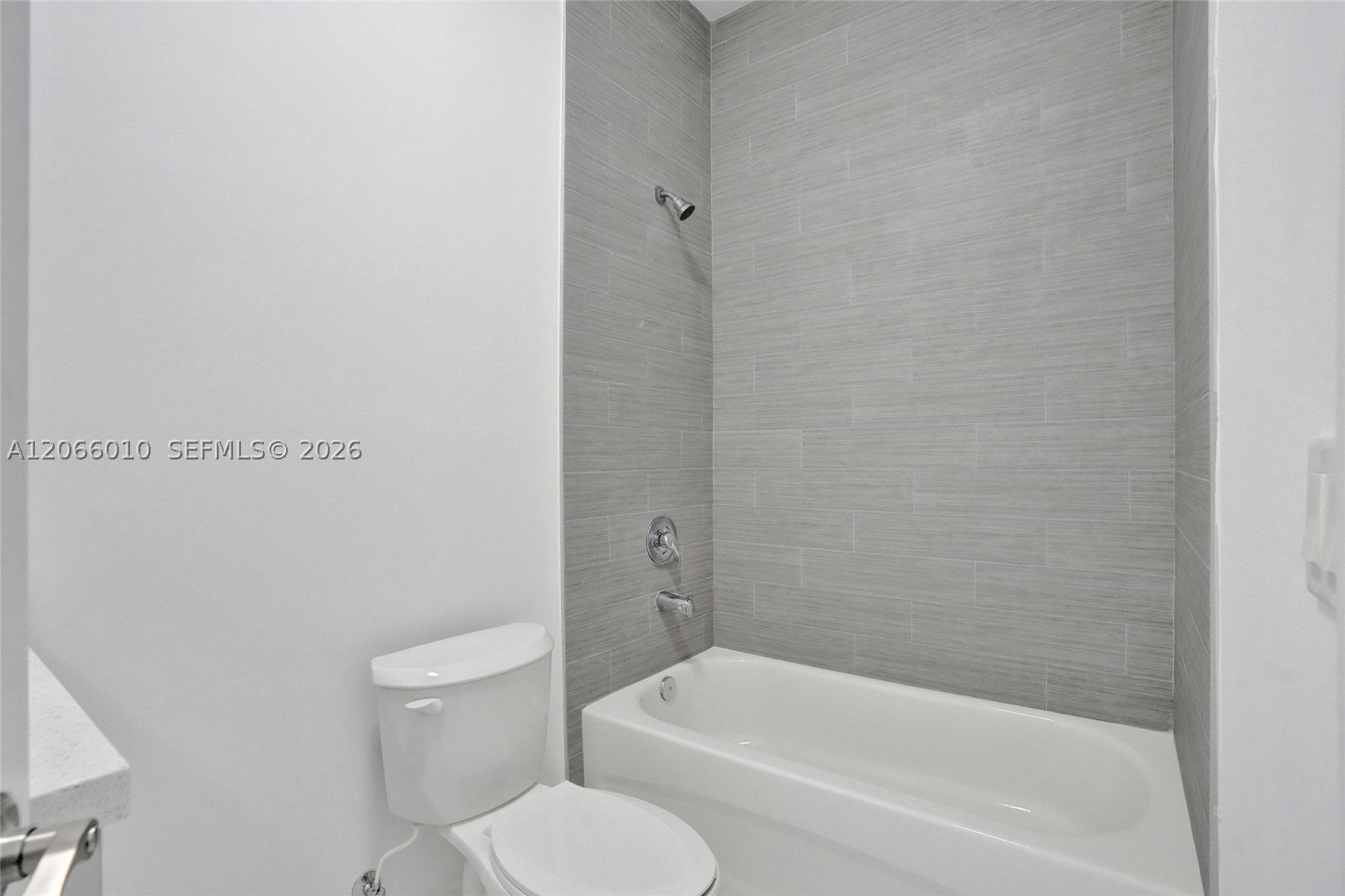 1567 NW 1st St #10, Miami FL 33125