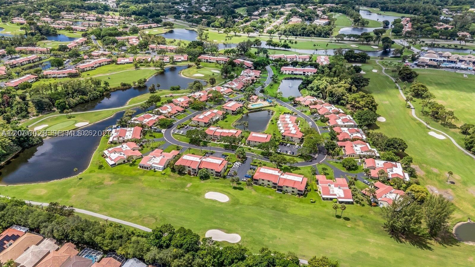 8535 Casa Del Lago #F, Boca Raton FL 33433