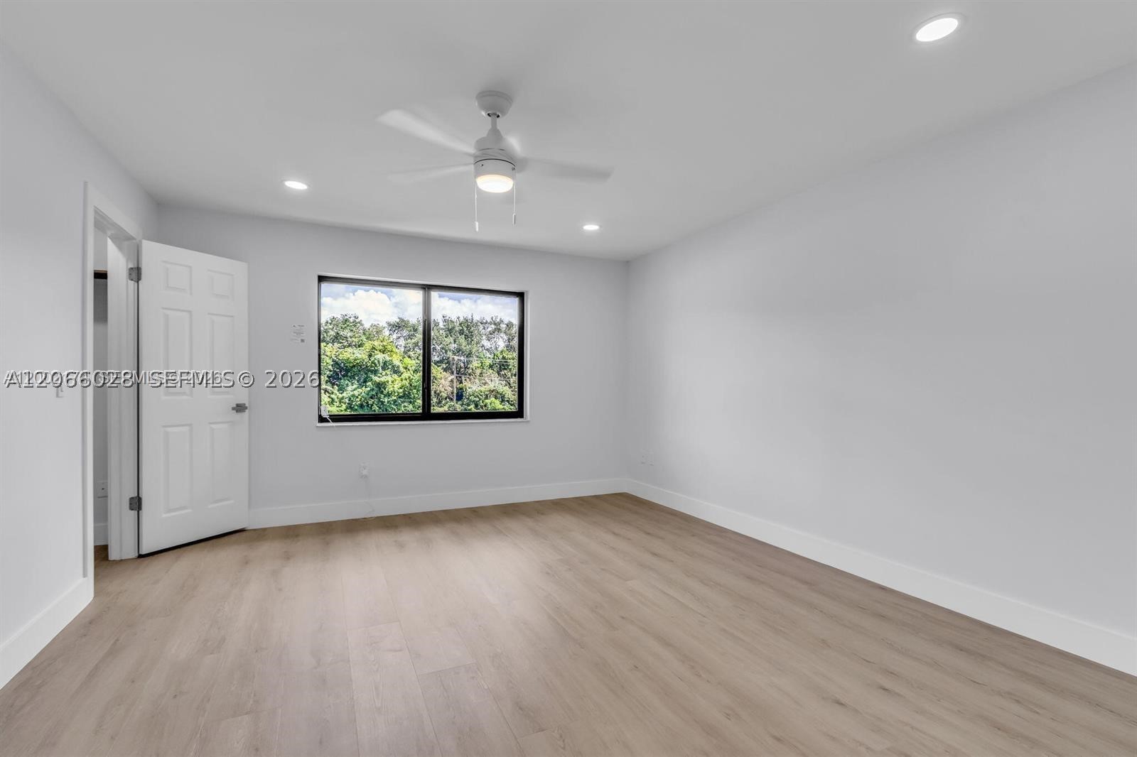 8535 Casa Del Lago #F, Boca Raton FL 33433