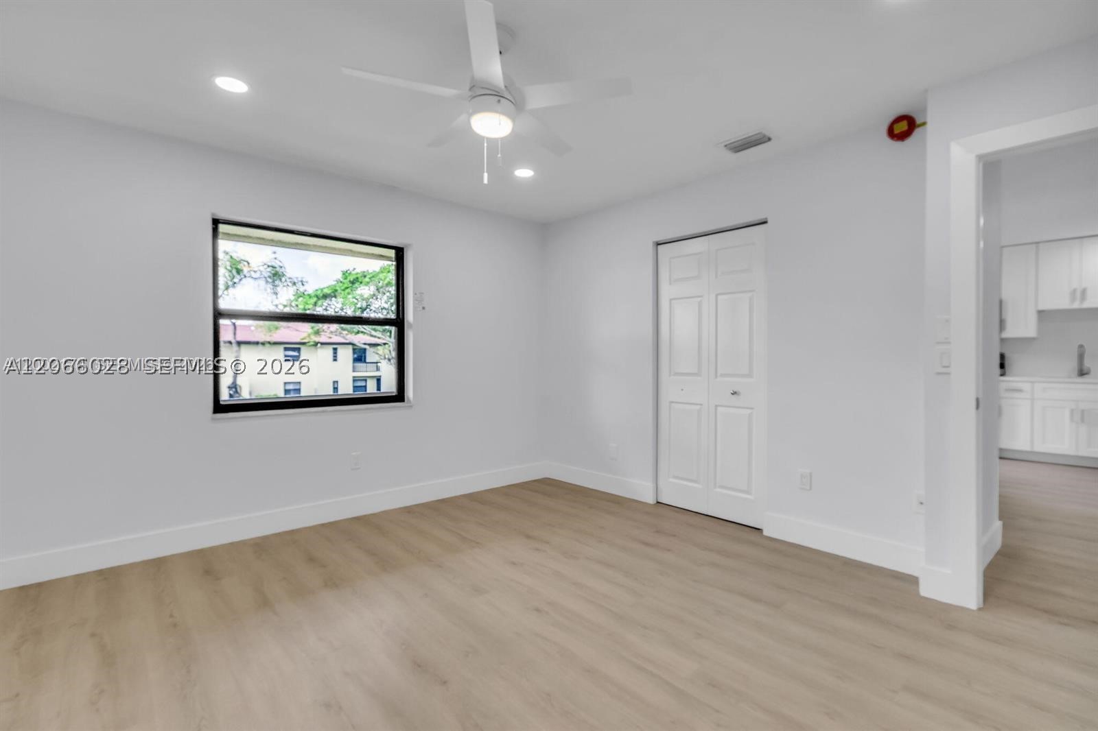 8535 Casa Del Lago #F, Boca Raton FL 33433