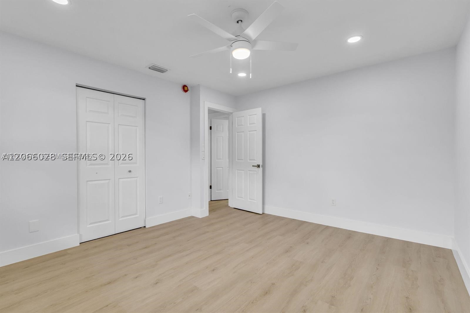 8535 Casa Del Lago #F, Boca Raton FL 33433