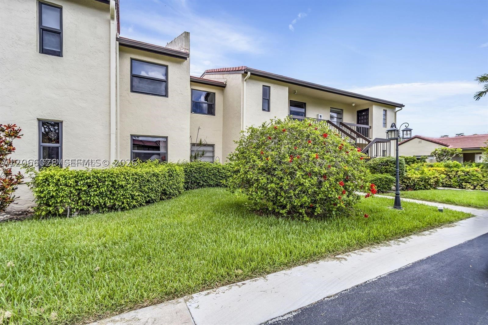 8535 Casa Del Lago #F, Boca Raton FL 33433