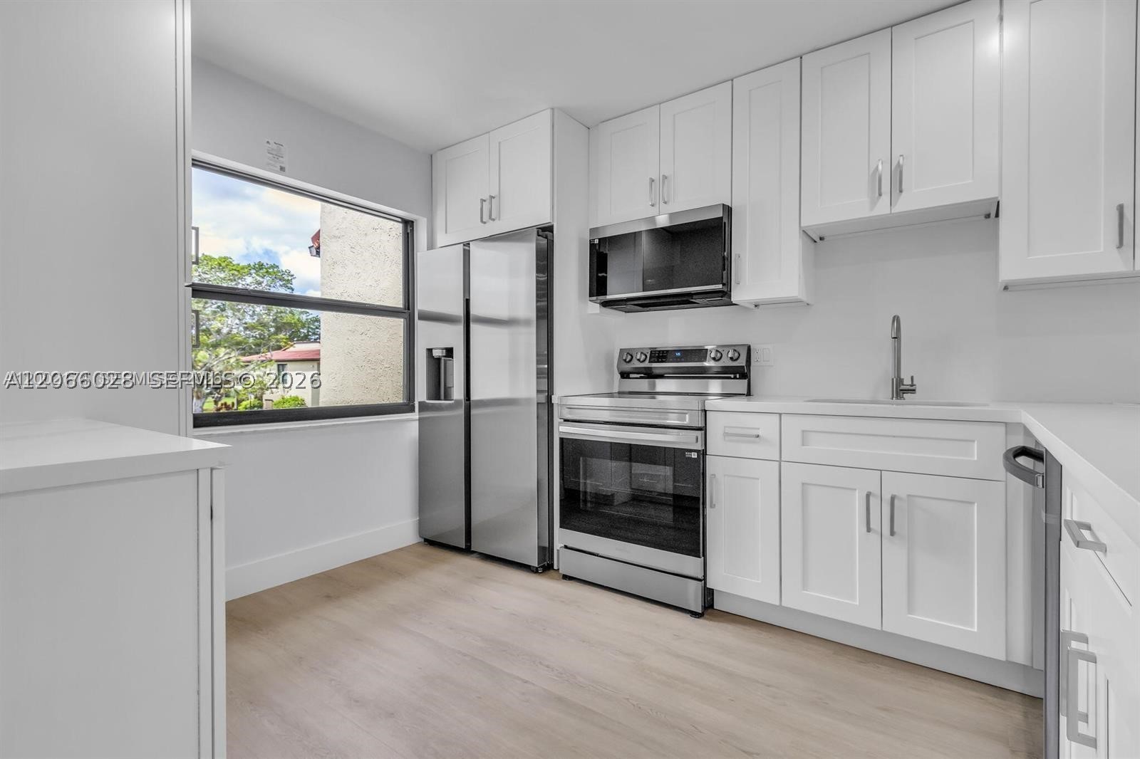 8535 Casa Del Lago #F, Boca Raton FL 33433