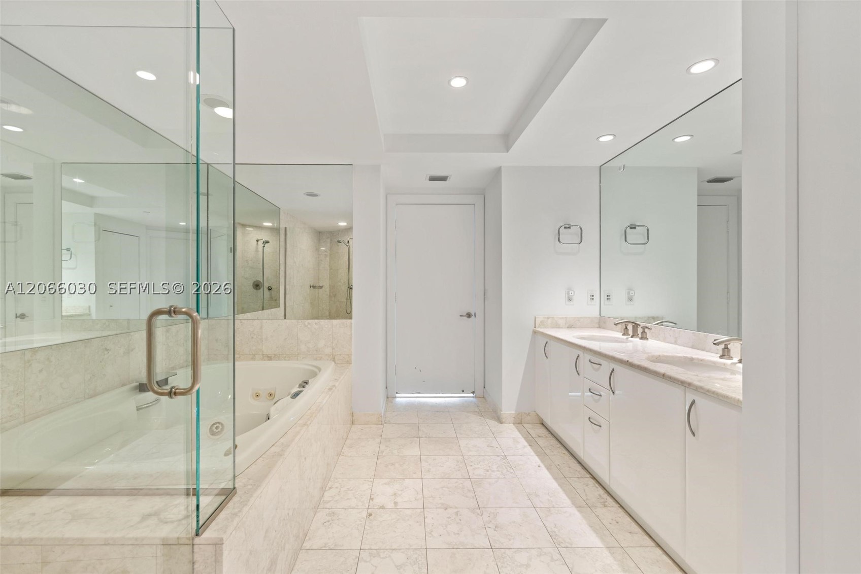 1331 Brickell Bay Dr #4107, Miami FL 33131