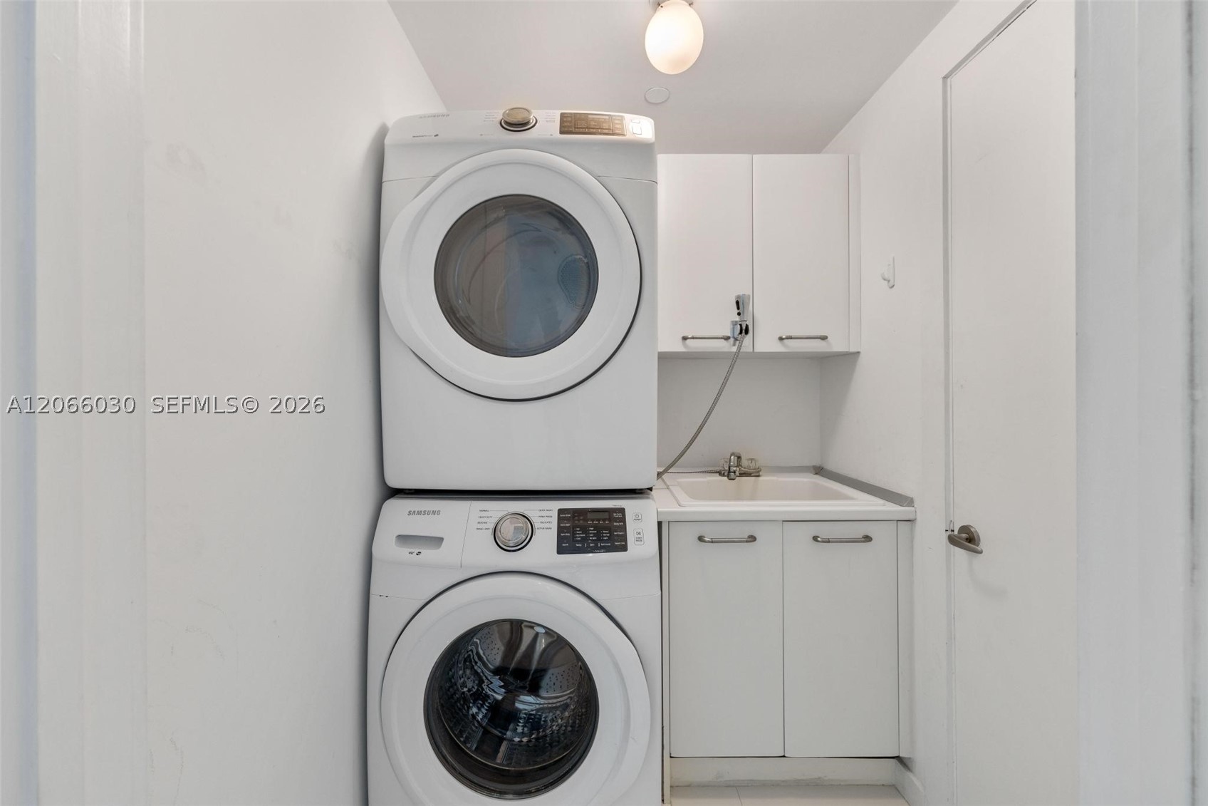 1331 Brickell Bay Dr #4107, Miami FL 33131