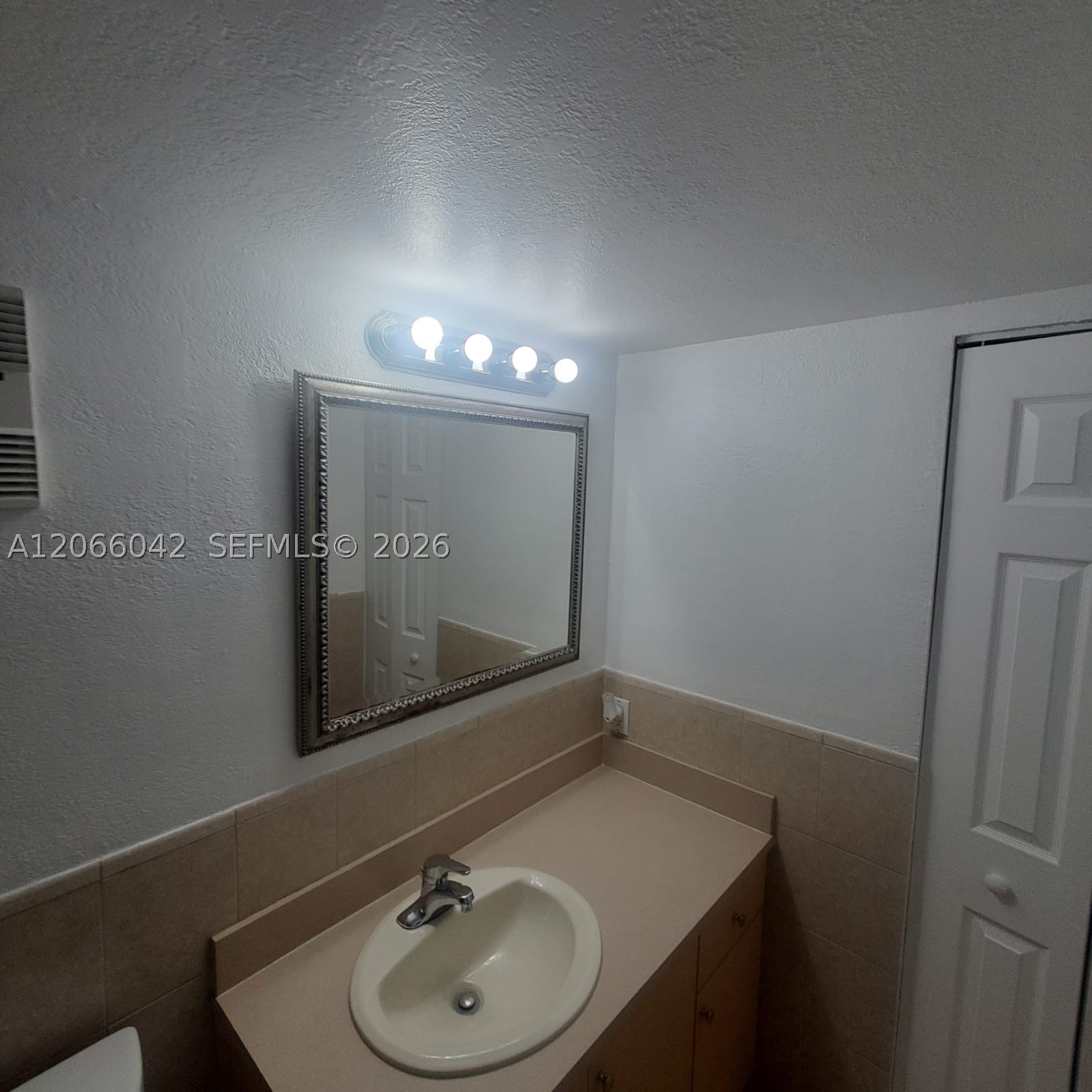 7151 Miami Lakes Dr #P36, Miami Lakes FL 33014