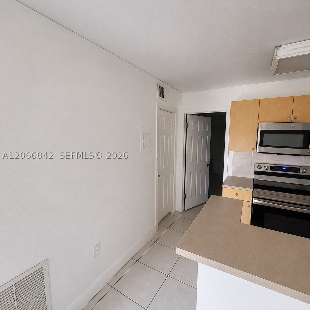 7151 Miami Lakes Dr #P36, Miami Lakes FL 33014