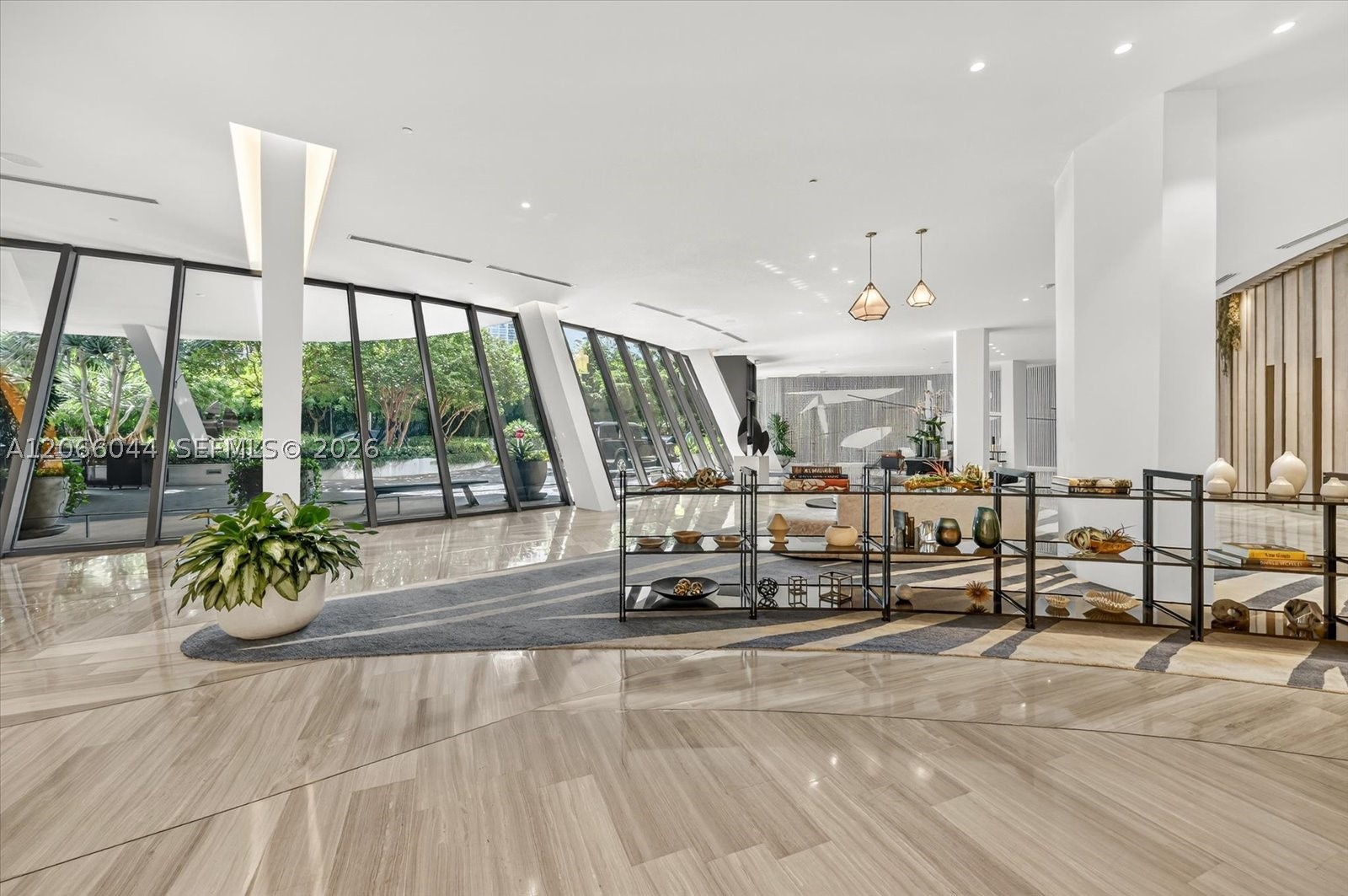 2821 S Bayshore Dr #11B, Miami FL 33133