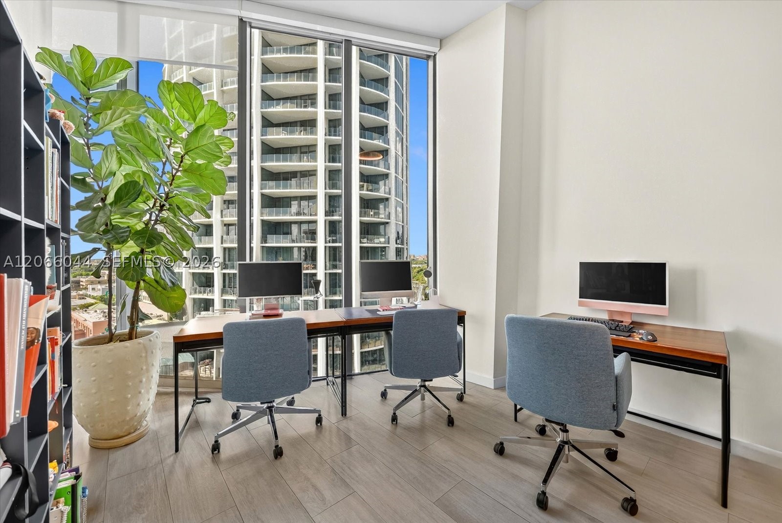 2821 S Bayshore Dr #11B, Miami FL 33133