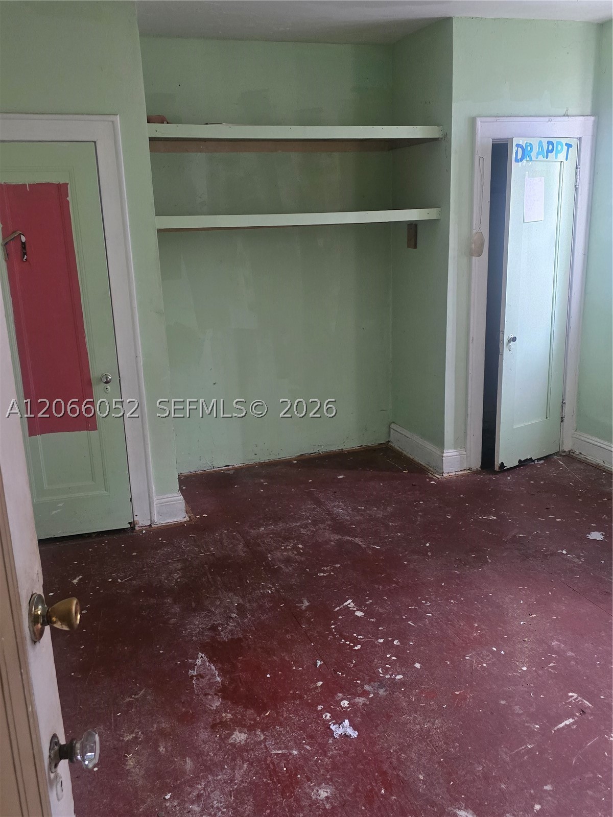 1368 NW 56th St, Miami FL 33142