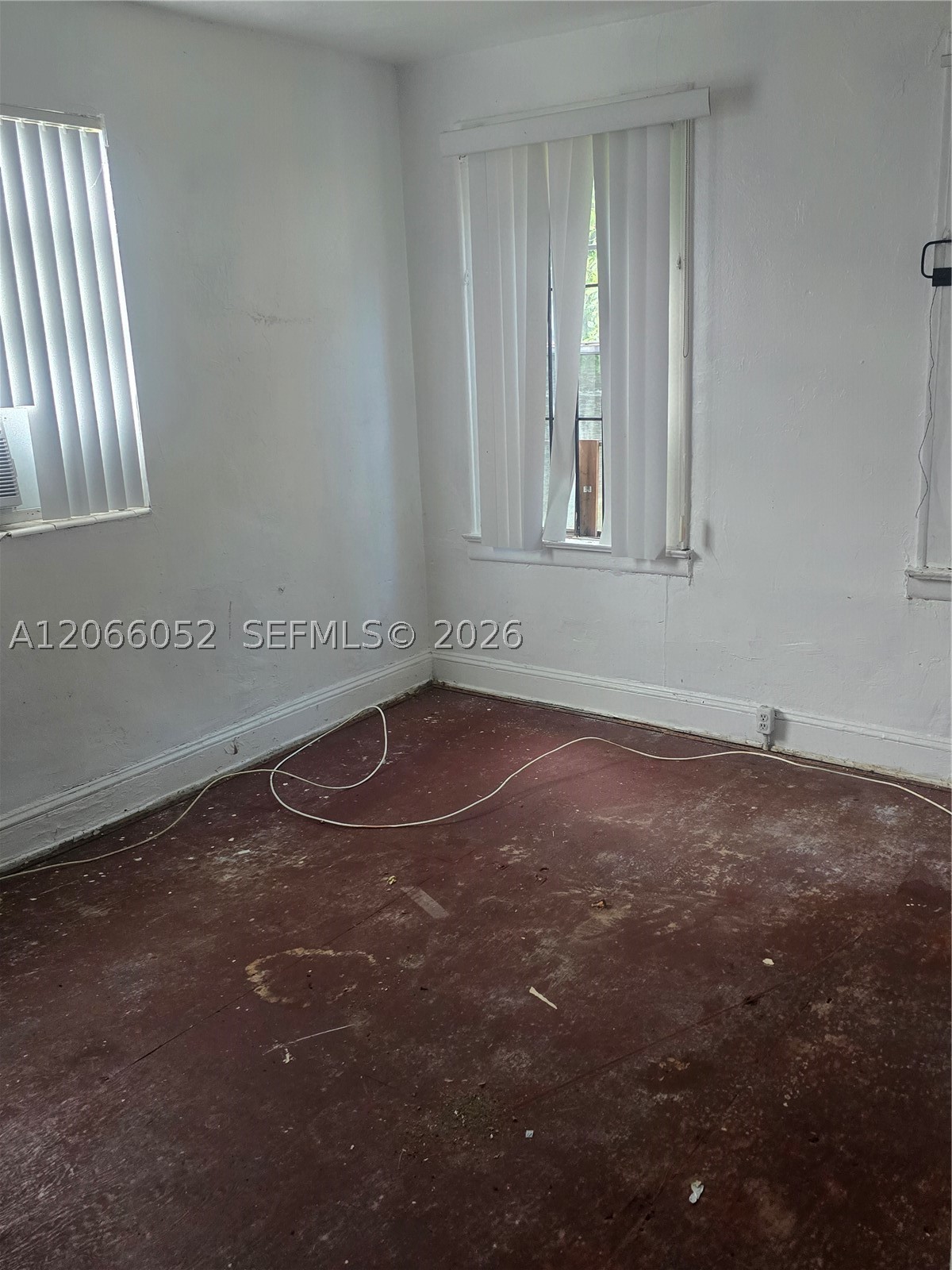 1368 NW 56th St, Miami FL 33142