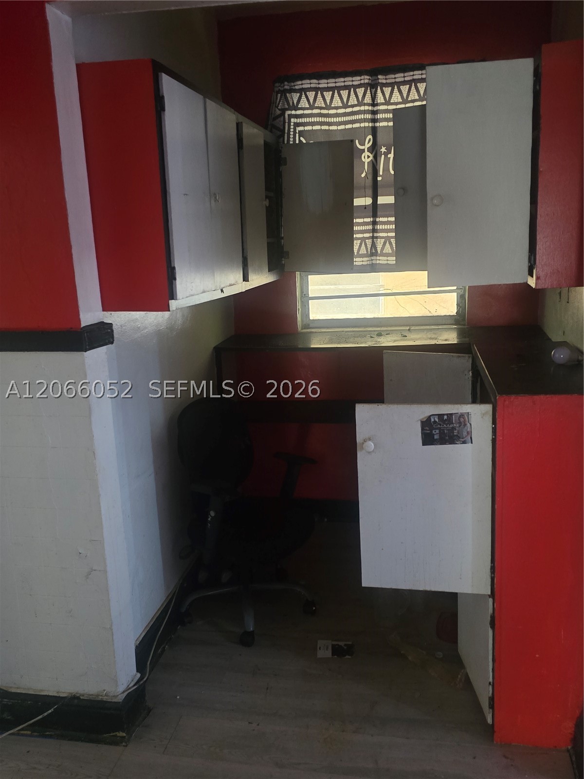 1368 NW 56th St, Miami FL 33142