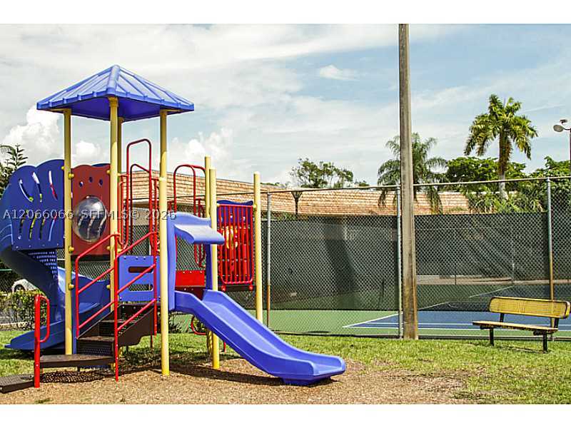 7400 Miami Lakes Dr #D107, Miami Lakes FL 33014