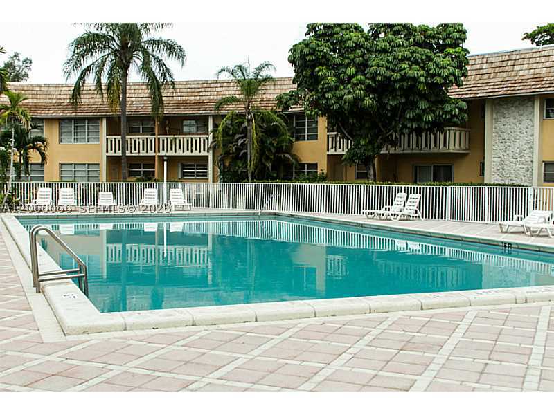 7400 Miami Lakes Dr #D107, Miami Lakes FL 33014