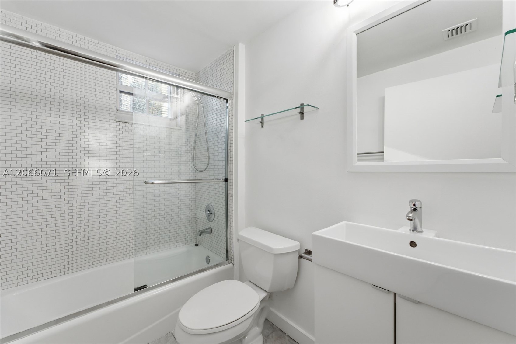 185 SE 14th Ter #1010, Miami FL 33131