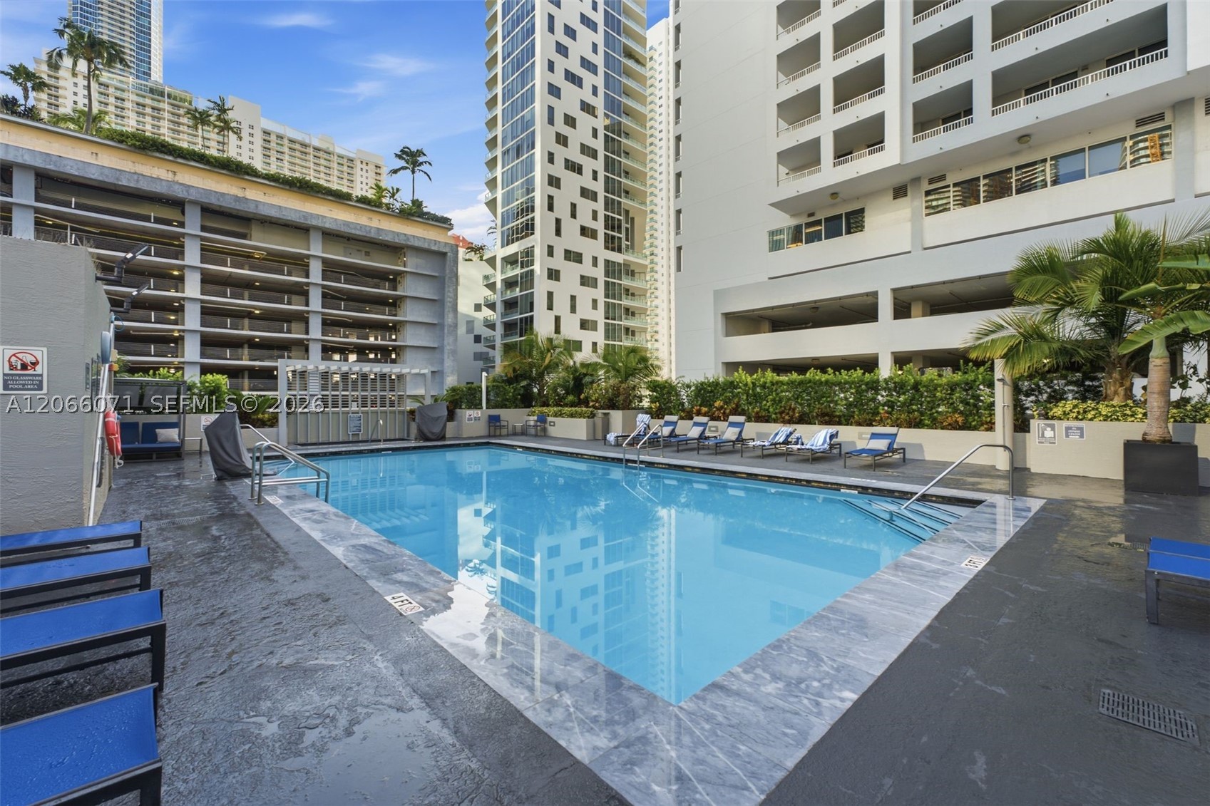 185 SE 14th Ter #1010, Miami FL 33131