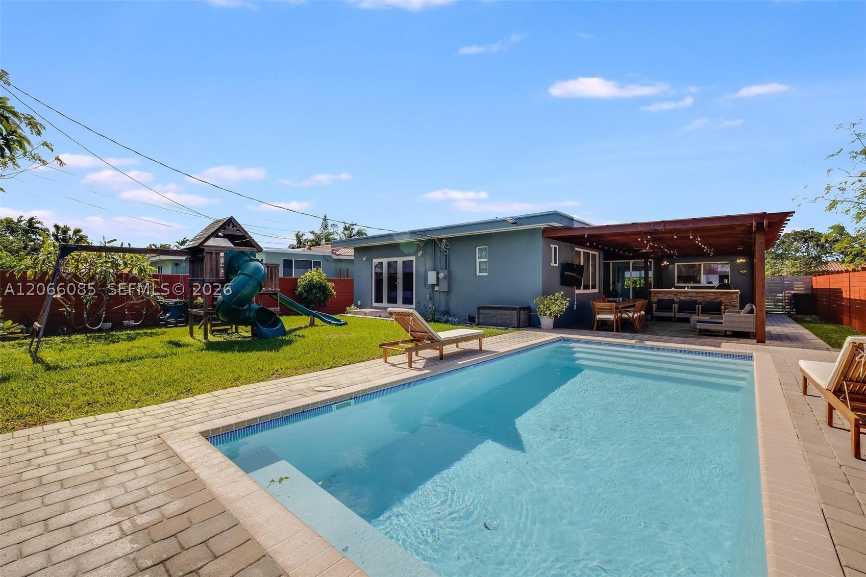 7549 Buccaneer Ave #7549, North Bay Village FL 33141