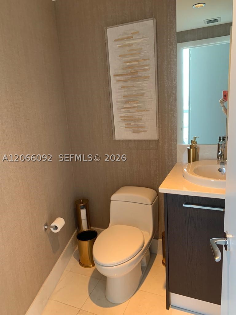 17121 Collins Ave #3808, Sunny Isles Beach FL 33160