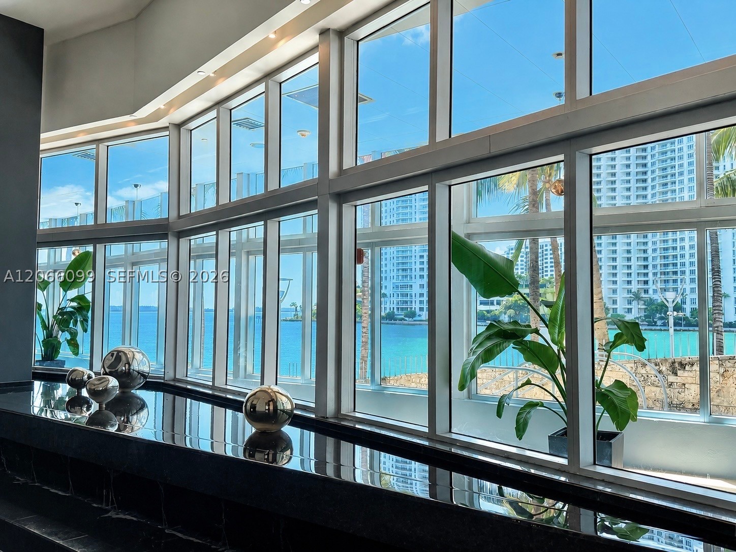 335 S Biscayne Blvd #3408, Miami FL 33131