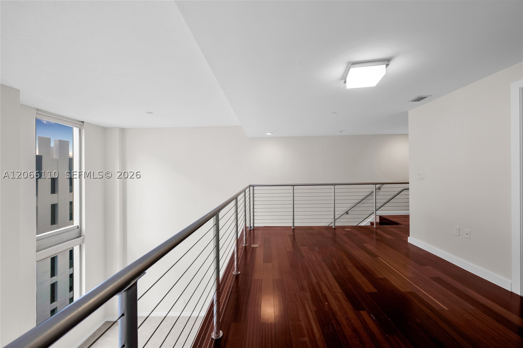 1060 Brickell Ave #815, Miami FL 33131