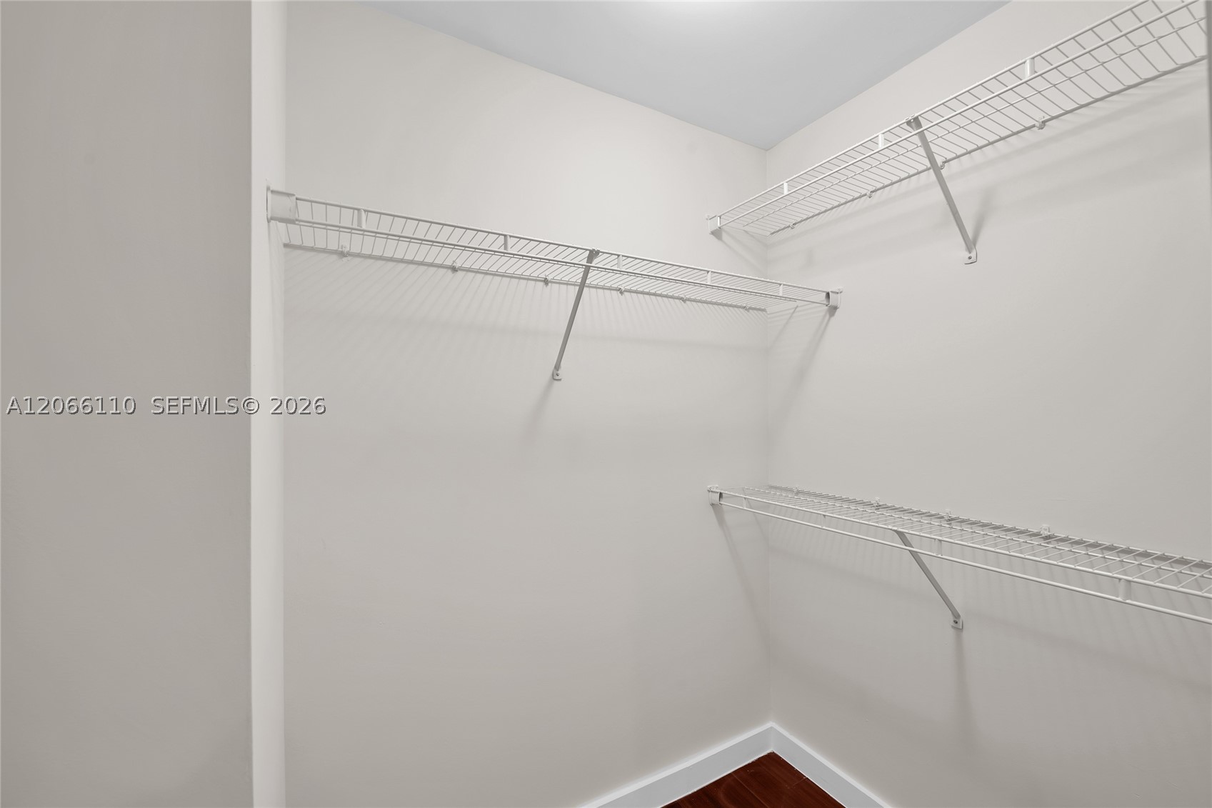 1060 Brickell Ave #815, Miami FL 33131