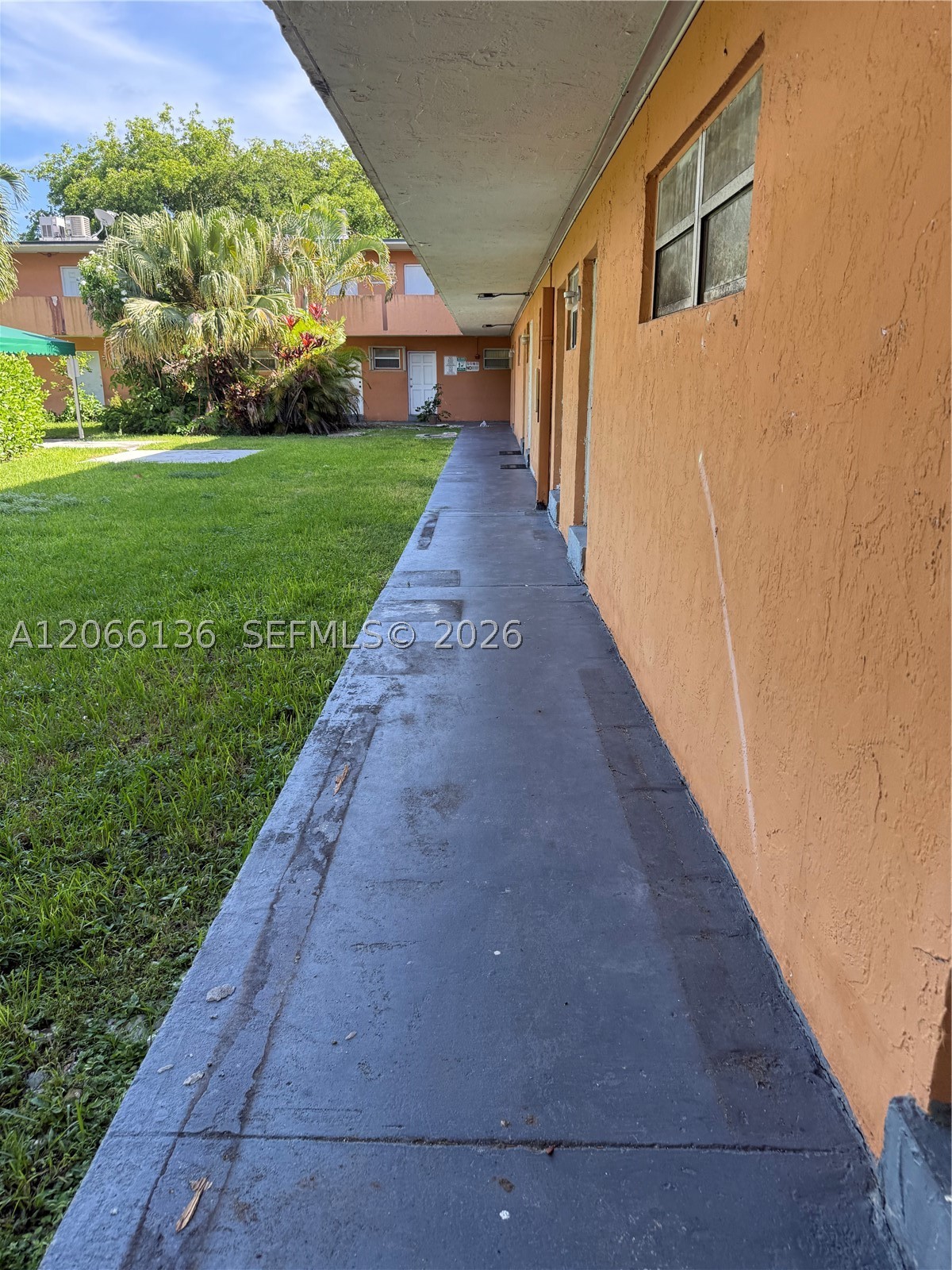 9760 SW 184th St #3C, Cutler Bay FL 33157