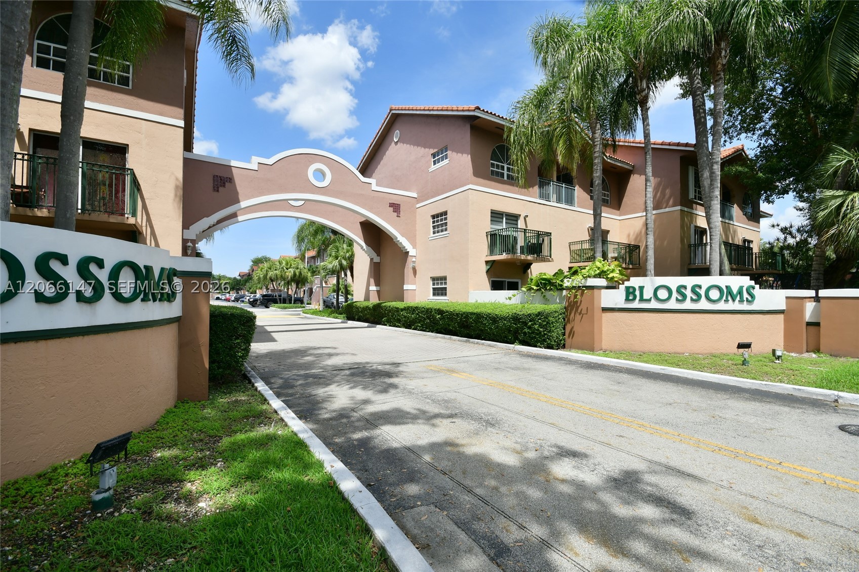 10026 Hammocks Blvd #103-6, Miami FL 33196