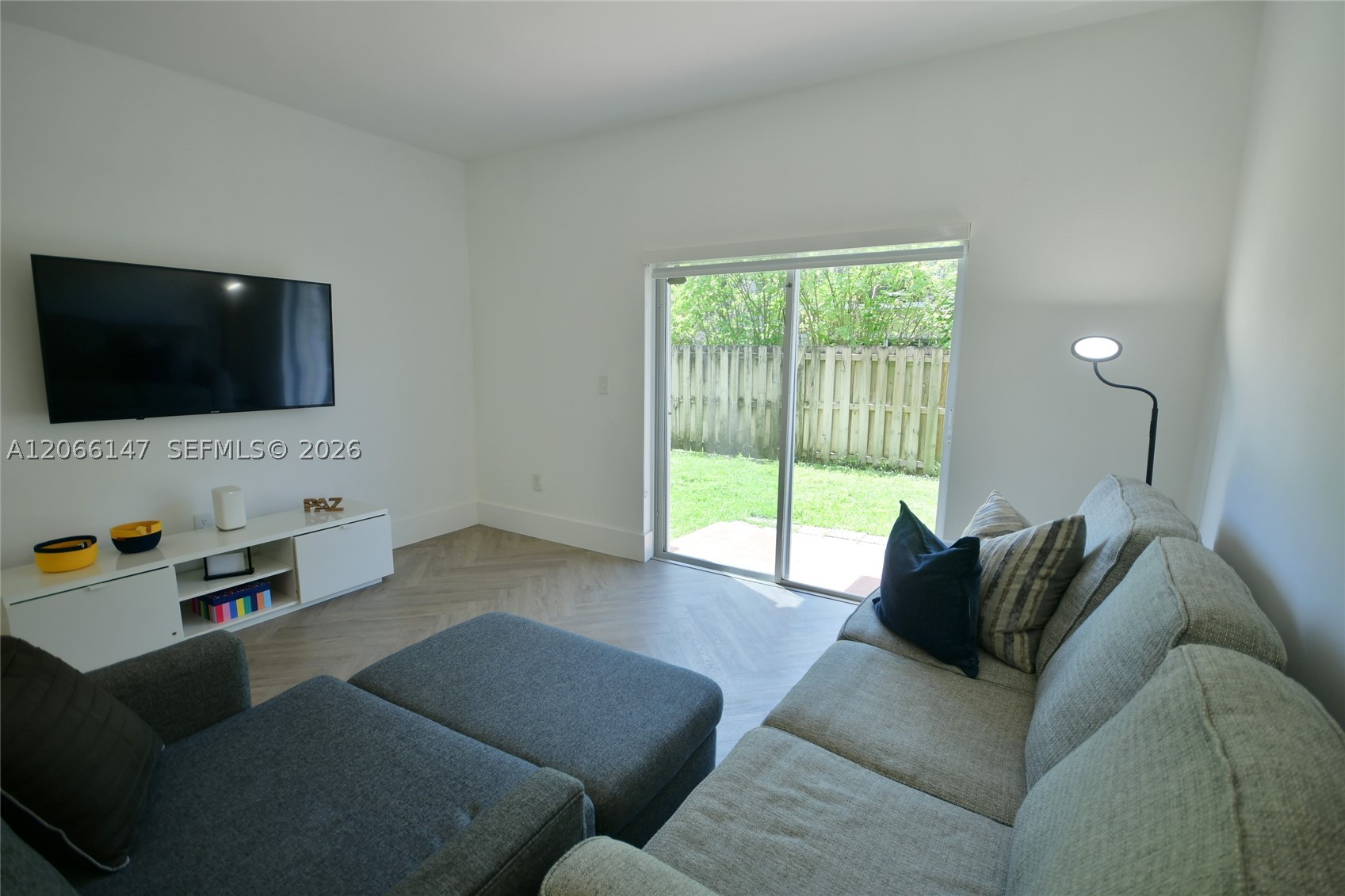 10026 Hammocks Blvd #103-6, Miami FL 33196