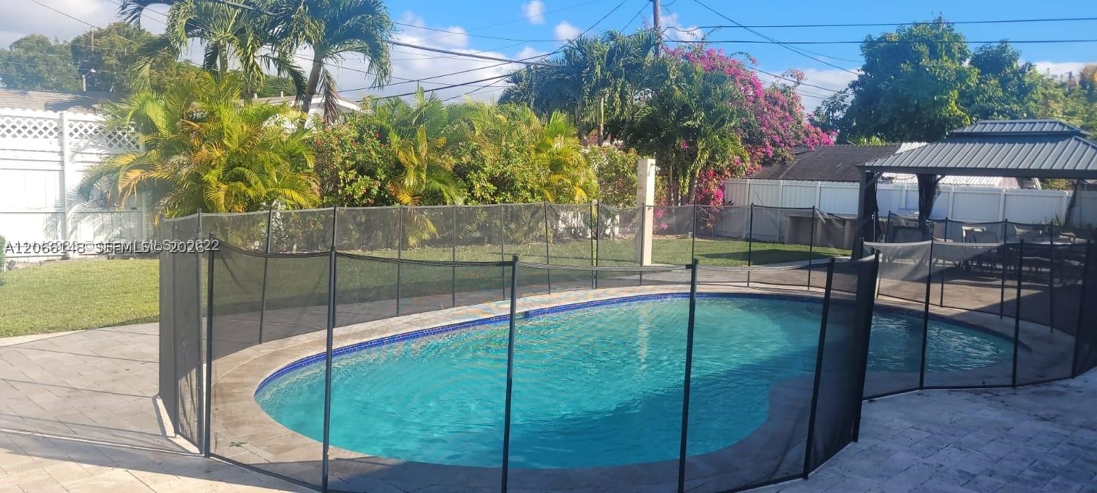 8811 SW 54th Ter #8811, Miami FL 33165