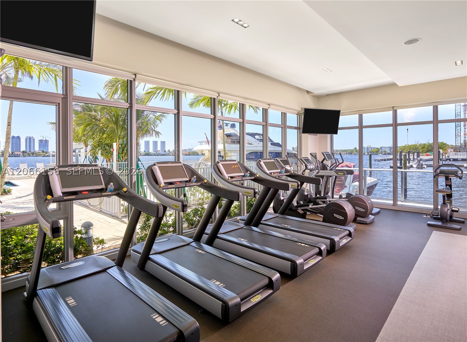 17301 Biscayne Blvd #1004, North Miami Beach FL 33160
