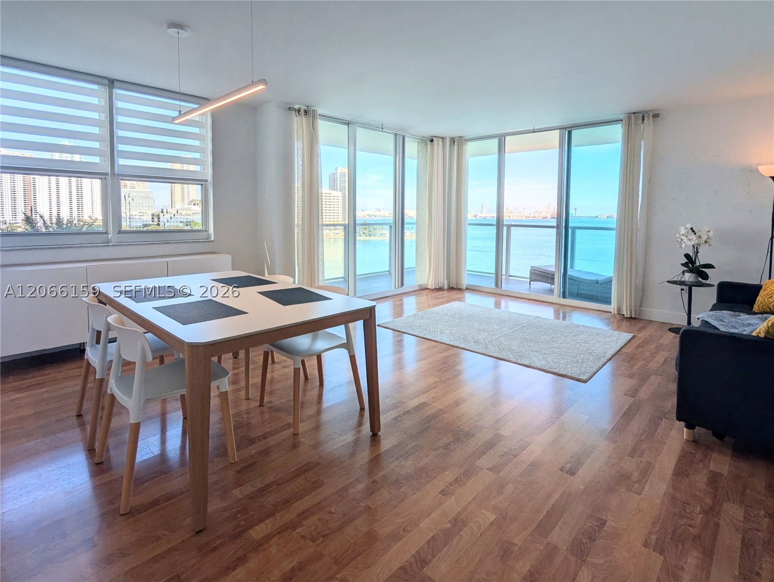 1155 Brickell Bay Dr #910, Miami FL 33131
