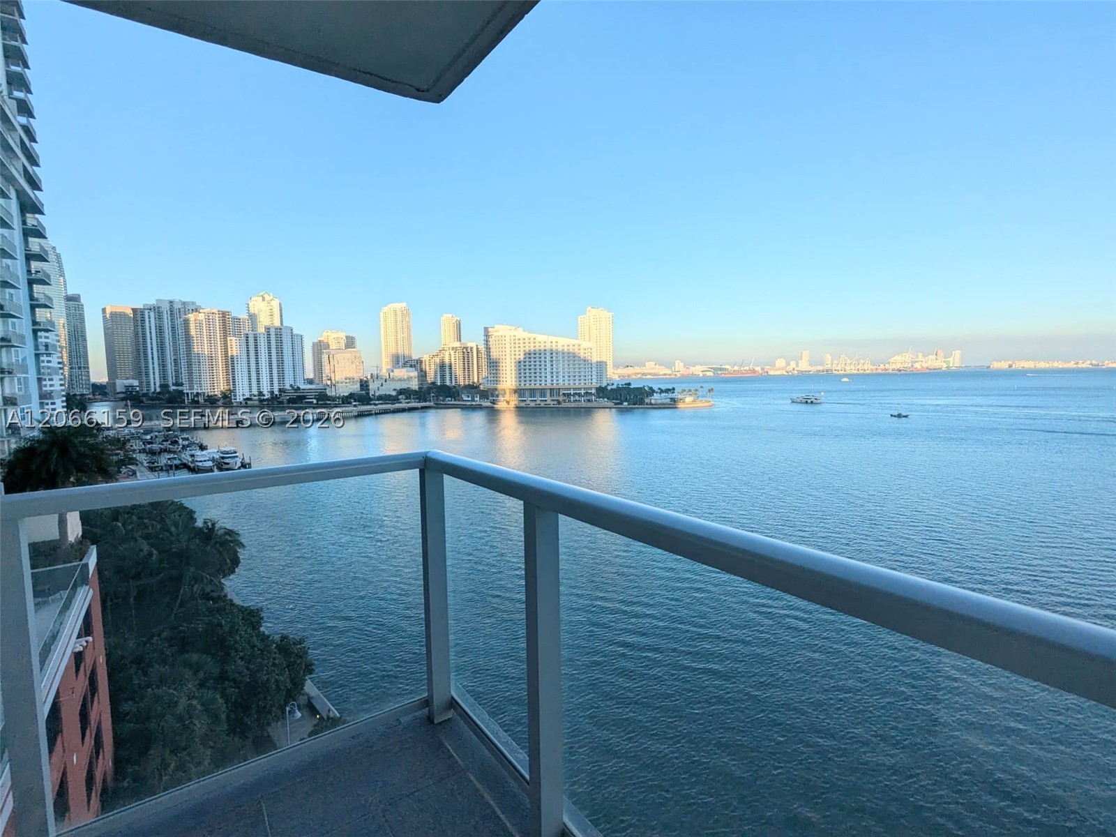 1155 Brickell Bay Dr #910, Miami FL 33131