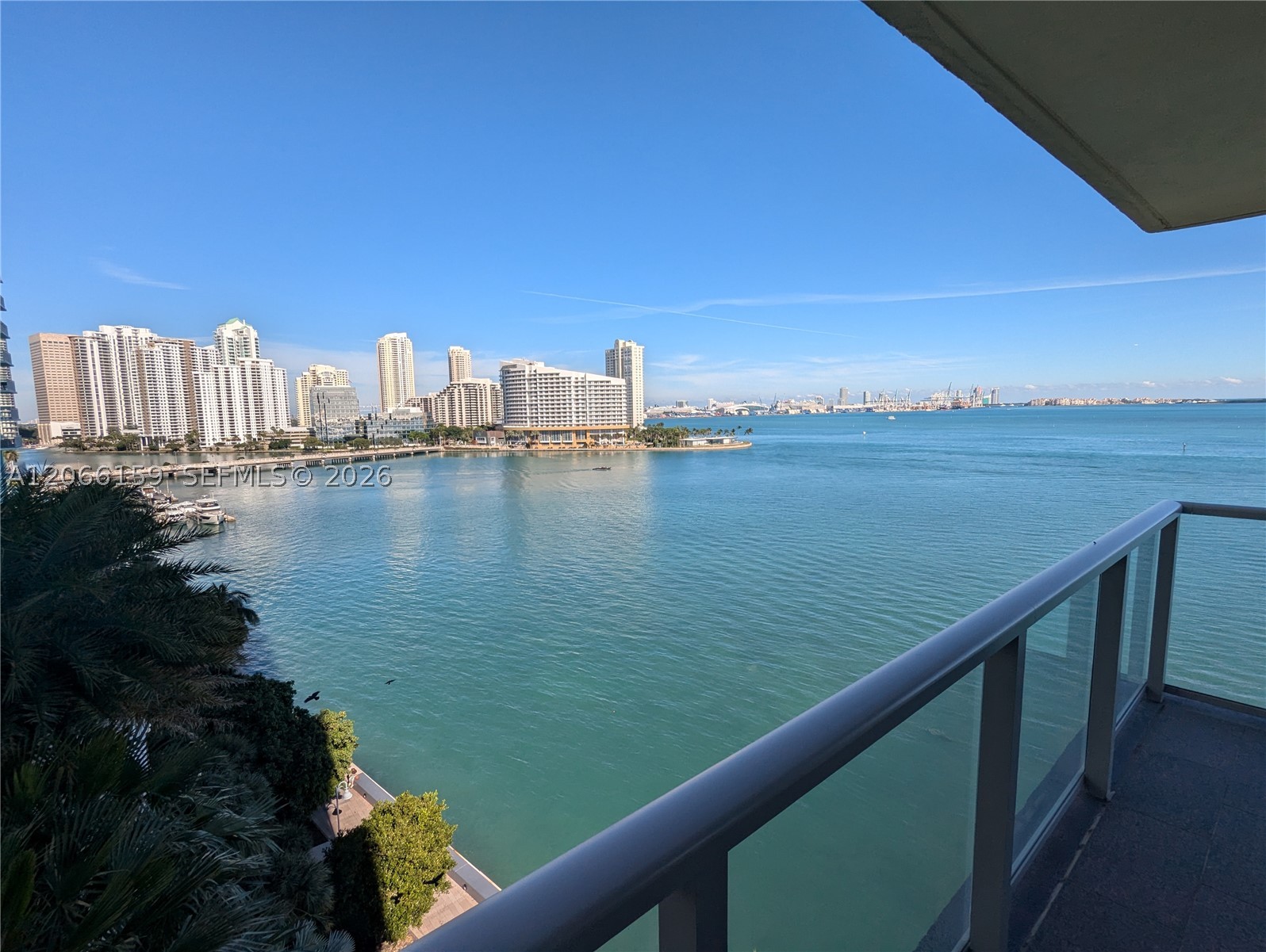 1155 Brickell Bay Dr #910, Miami FL 33131