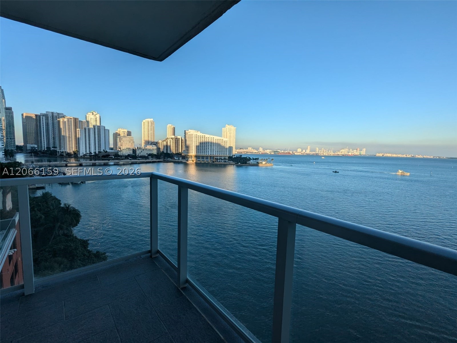 1155 Brickell Bay Dr #910, Miami FL 33131