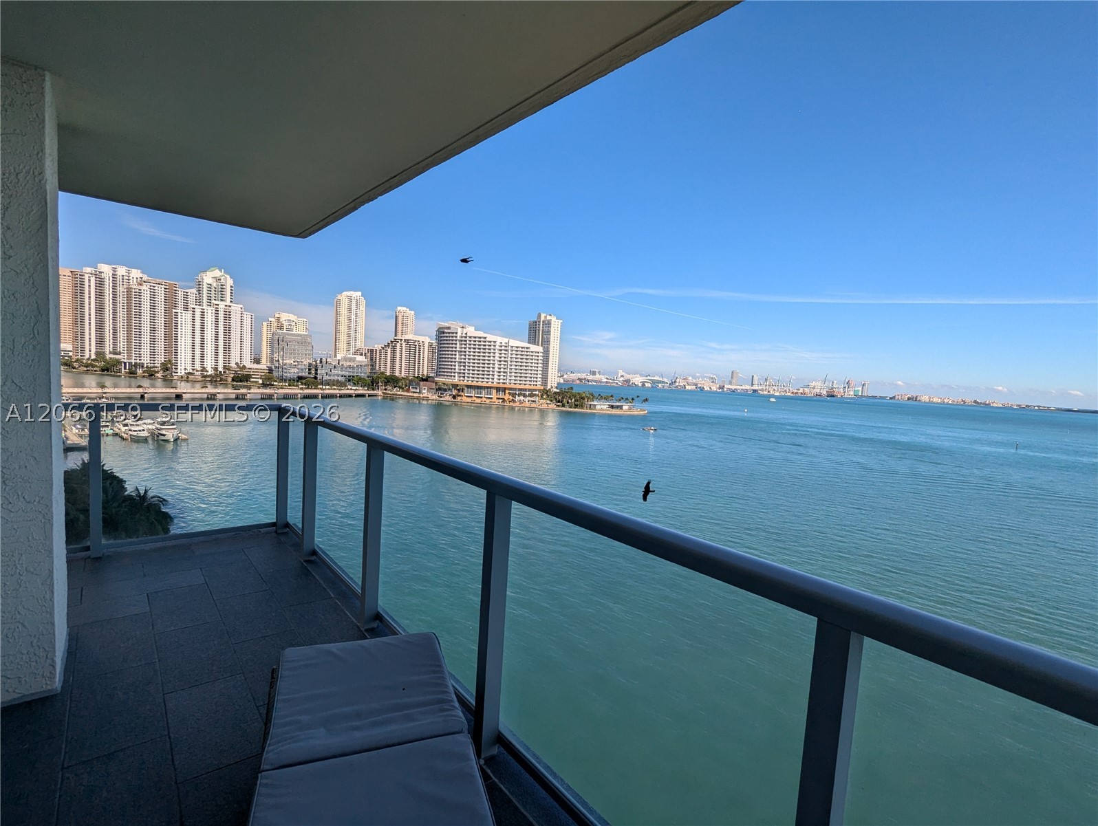 1155 Brickell Bay Dr #910, Miami FL 33131