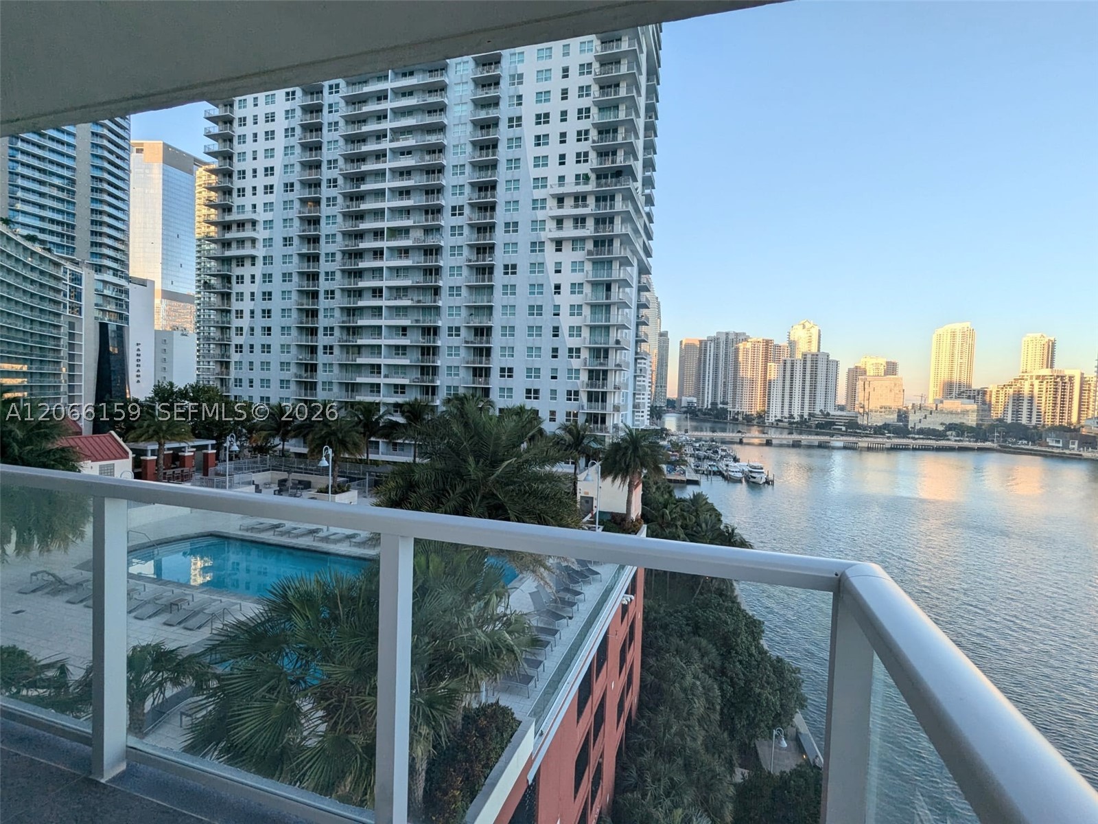 1155 Brickell Bay Dr #910, Miami FL 33131