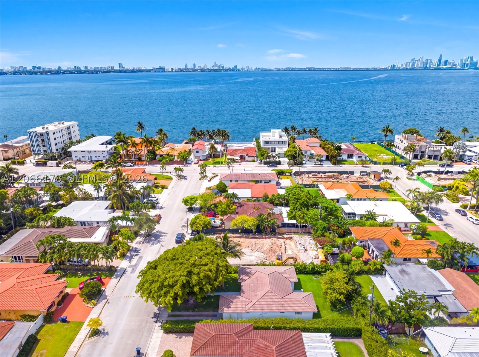 7516 Mutiny Ave, North Bay Village FL 33141