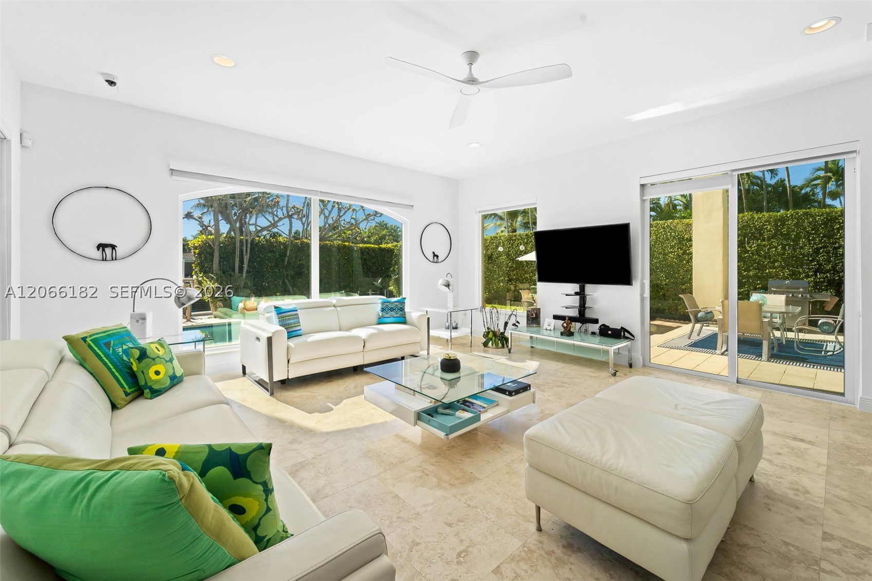 1490 Cleveland Rd, Miami Beach FL 33141
