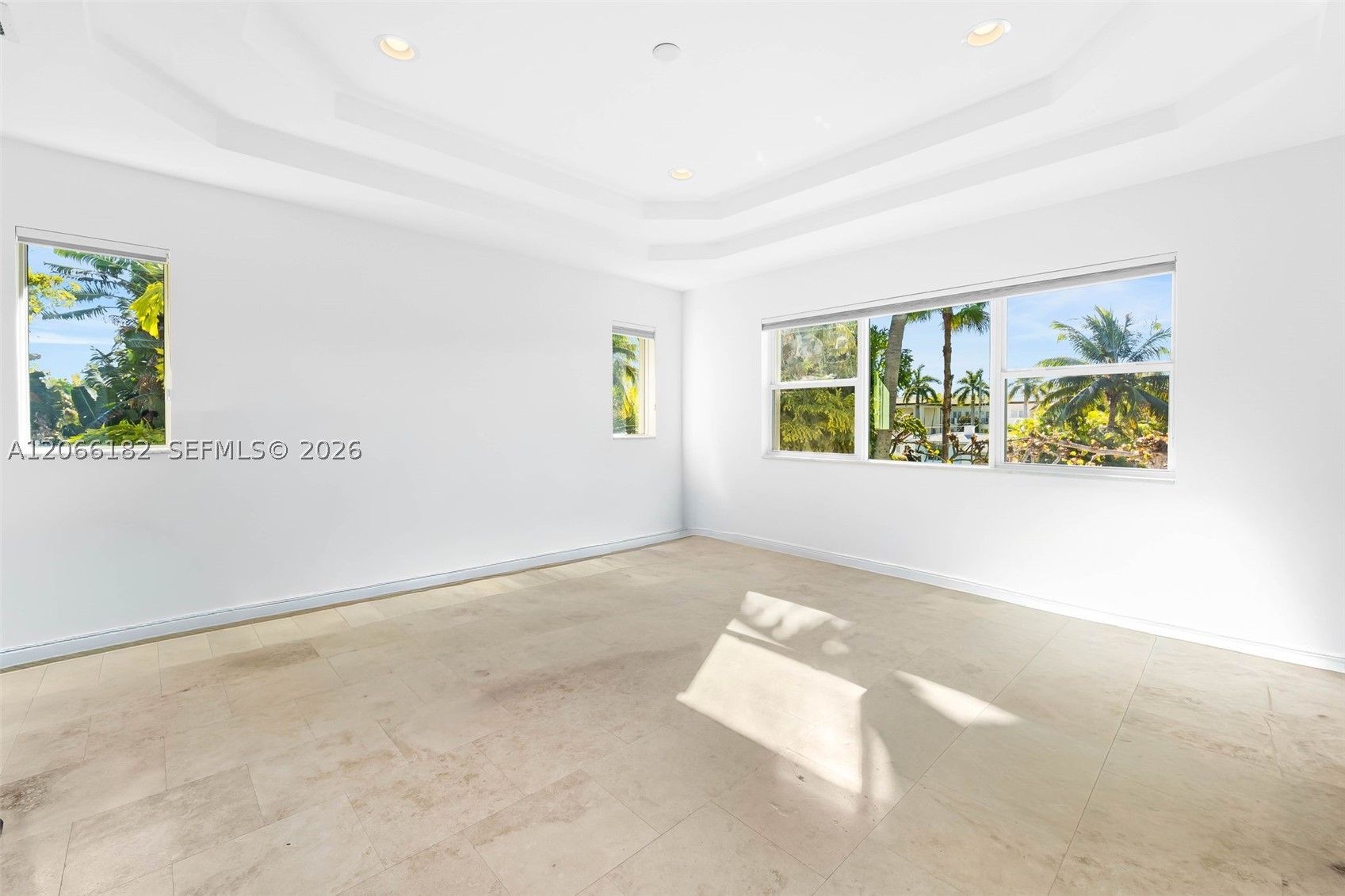 1490 Cleveland Rd, Miami Beach FL 33141